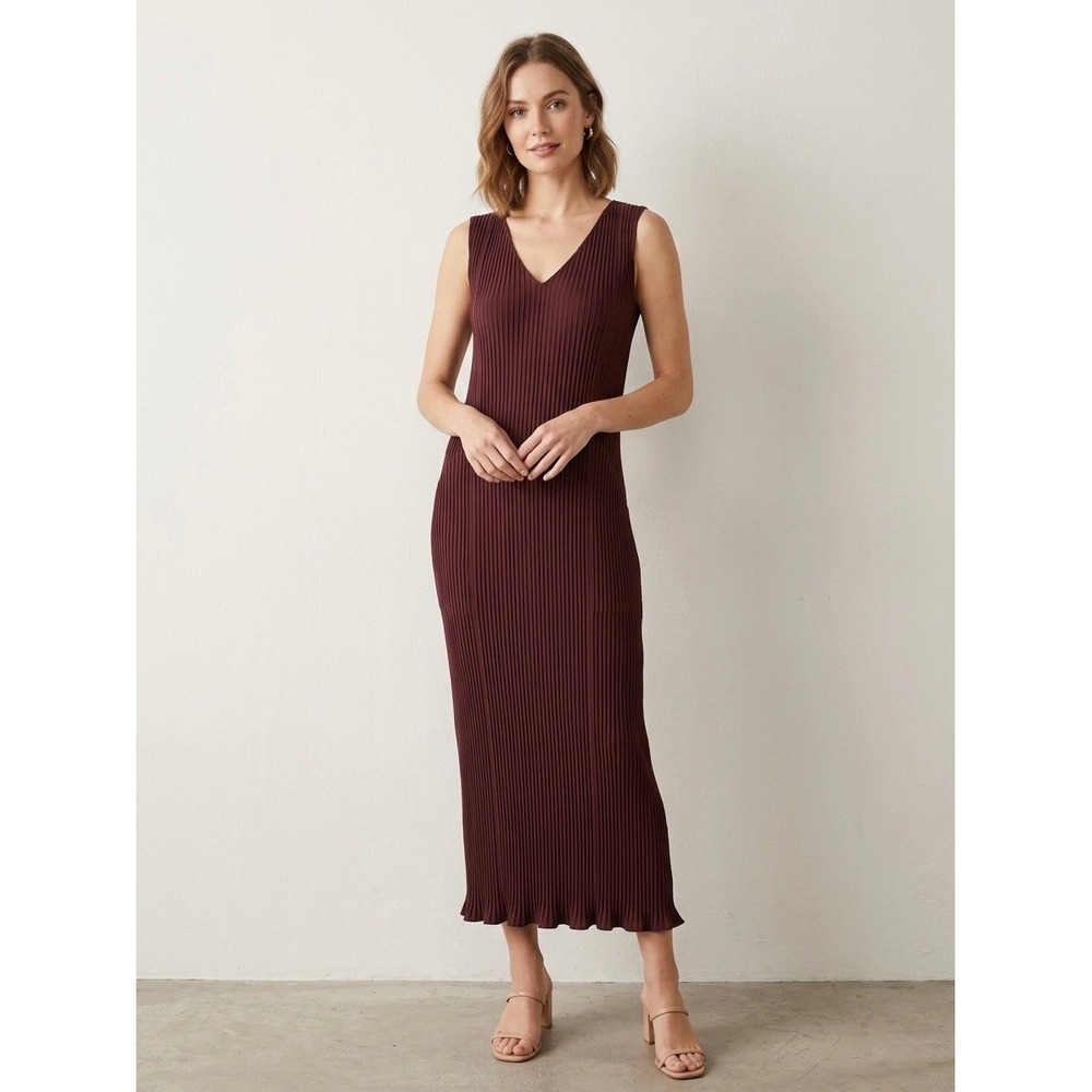 Burgundy V-Neck Pleated Midi Dress Sleeveless Accordion Knit Wine Red